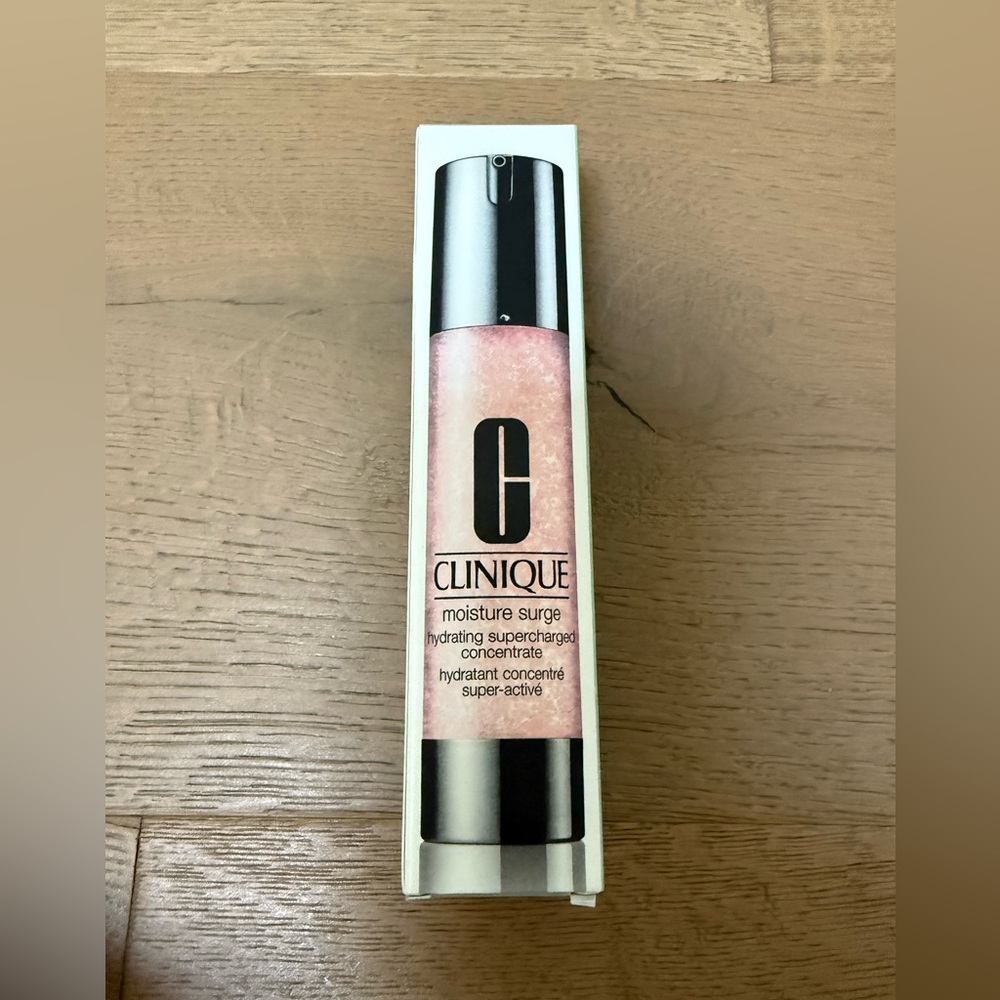 NWT Clinique Moisture Surge Hydrating Supercharged Concentrate - 1.6 fl oz
